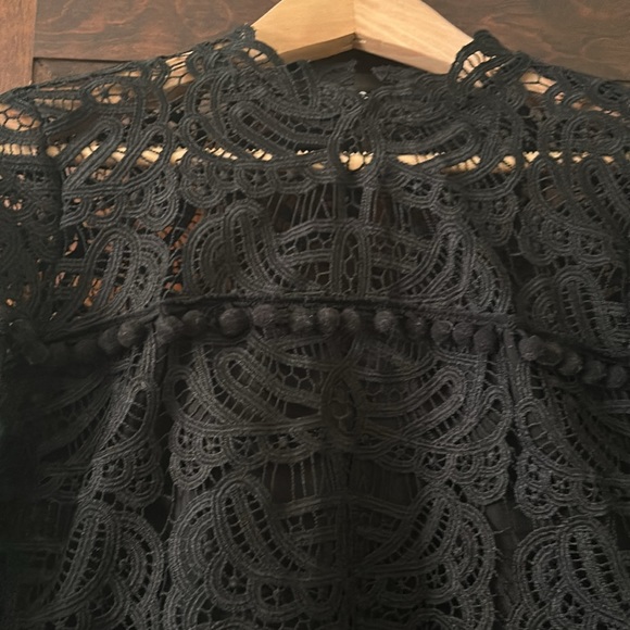 Tularosa Holly black lace top. - Picture 4 of 9